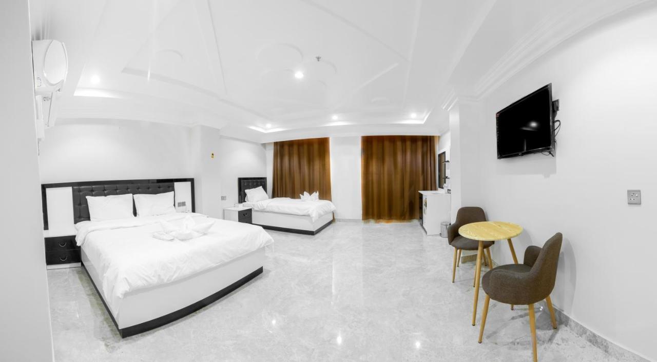 عبري كاسل هوتيل Exterior foto